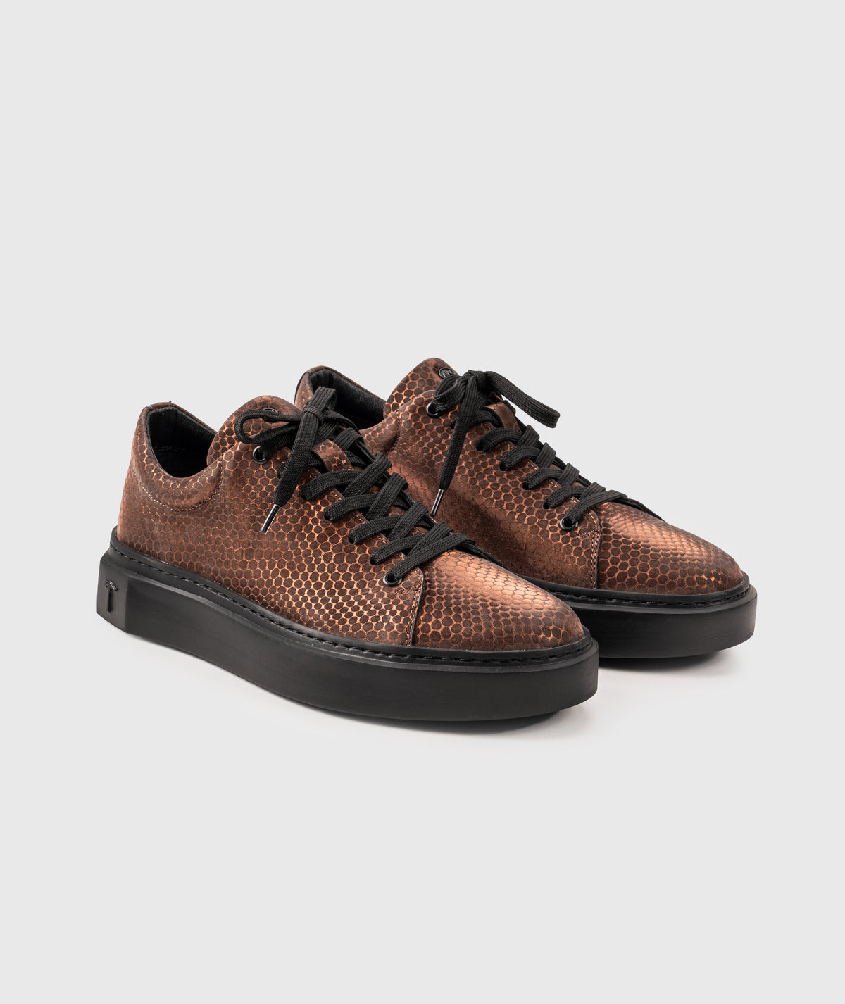 Aeron