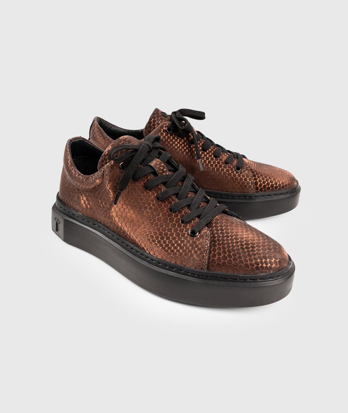 Aeron