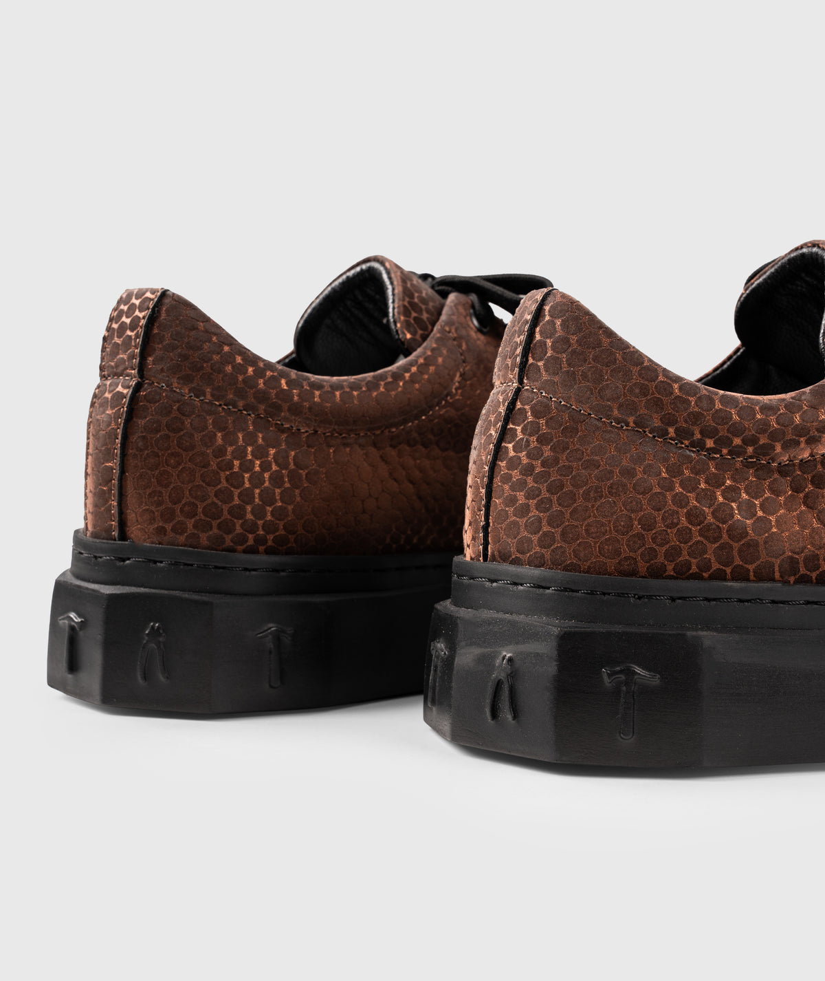 Aeron